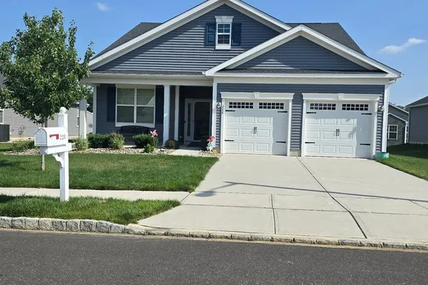 228 KIPPEN DR