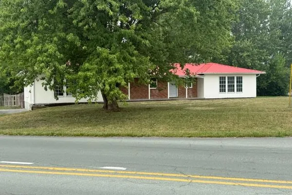 130 WHITE OAK RD