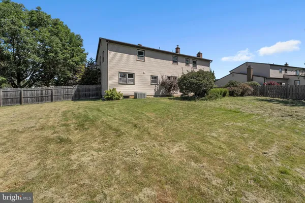 1 CHATEAU DR