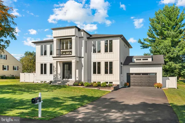 44 PAISLEY RD