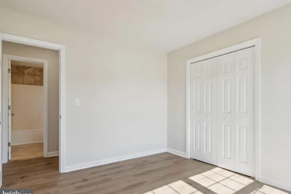 10847 BLAKE LN