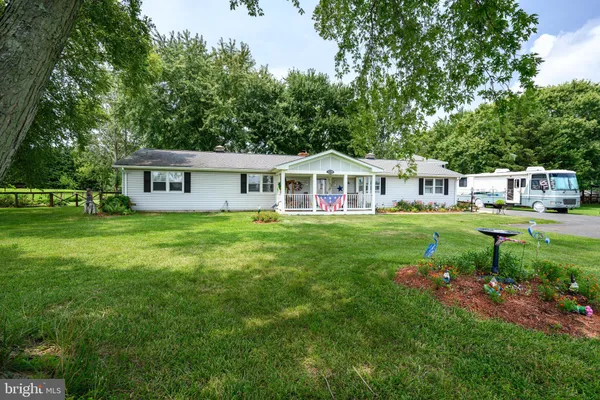 2200 BENNETT POINT RD