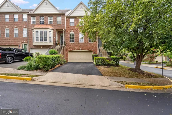 4109 LECLAIR CT