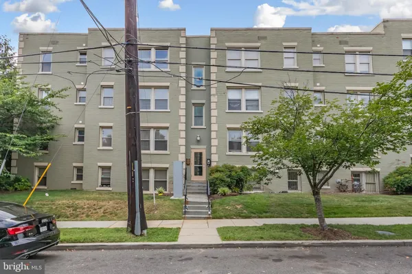 4402 1ST PL 32