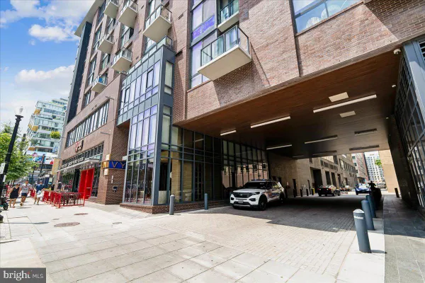 70 N ST N603
