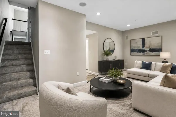 4925 MATAPEAKES BOUNTY DR