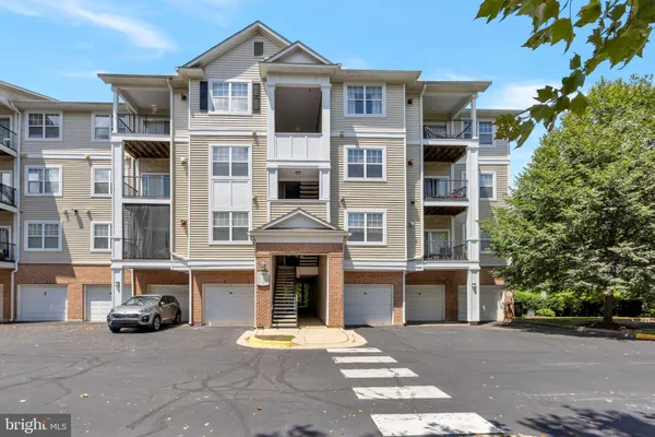 19608 GALWAY BAY CIR 303