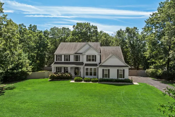 213 CHERRY TREE CT