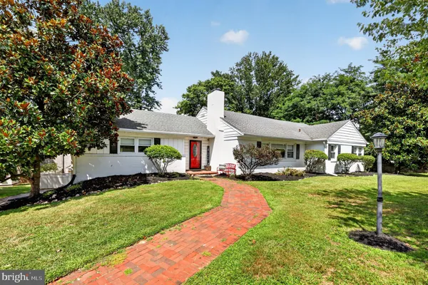 422 CONARD DR