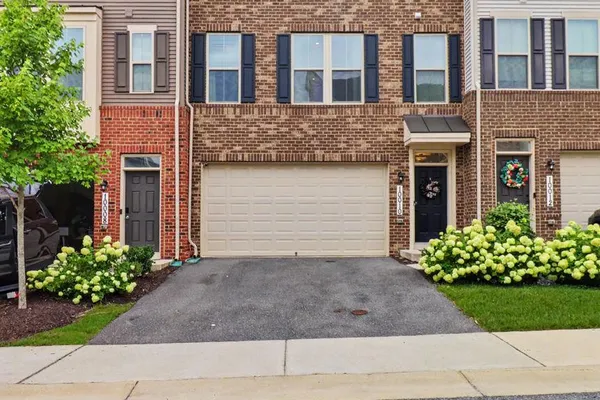 10010 DORSEY LN