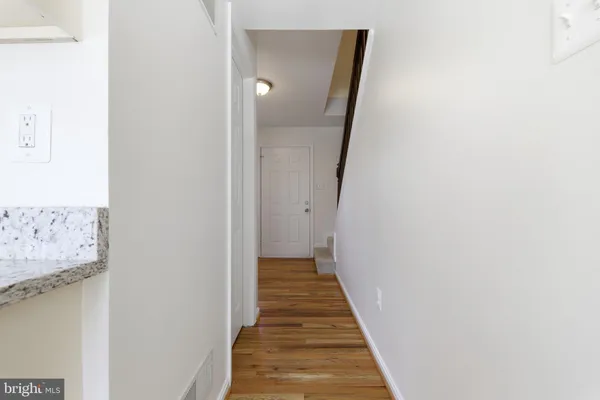 11212 KENT CT
