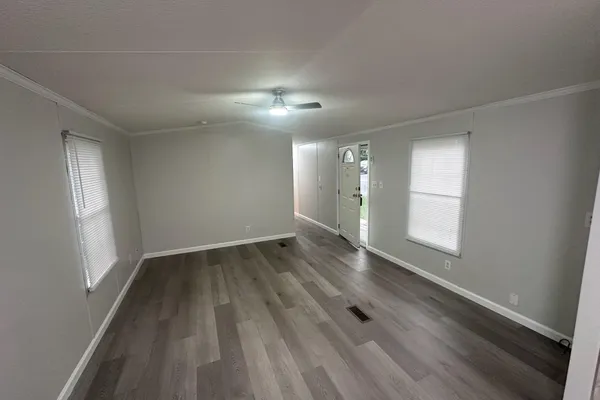 72 OAK KNOLL EST