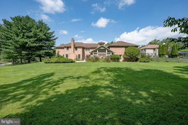 104 SPARANGO LN