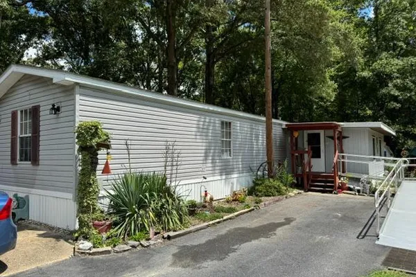 28056 AVALON DR