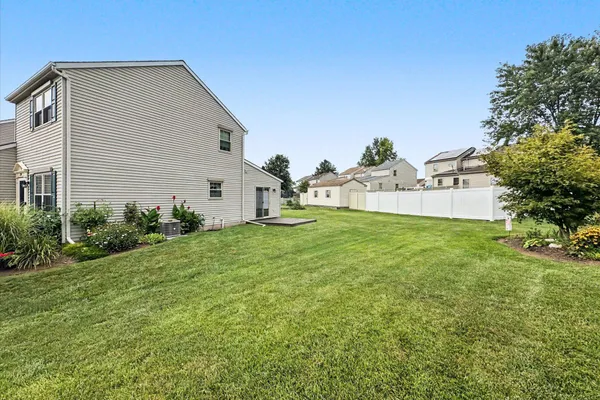 3371 FALCON LN 21B