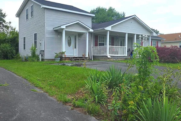 102 GENEVA PL