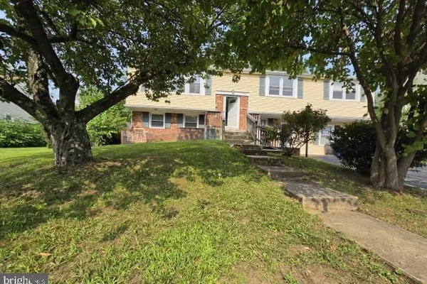1946 BIRCHWOOD PARK DR