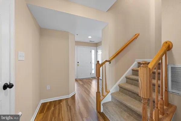 22 PIER POINT DR 47