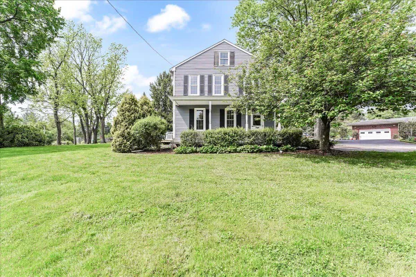 310 CEDAR LN