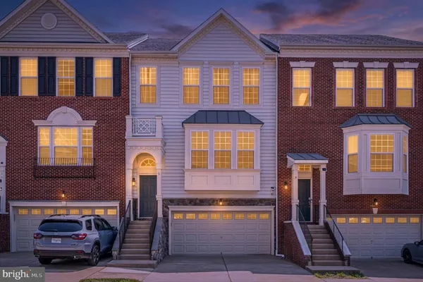 3 BALLISTER PL
