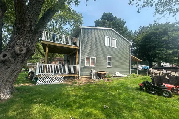 802 CREEK RD