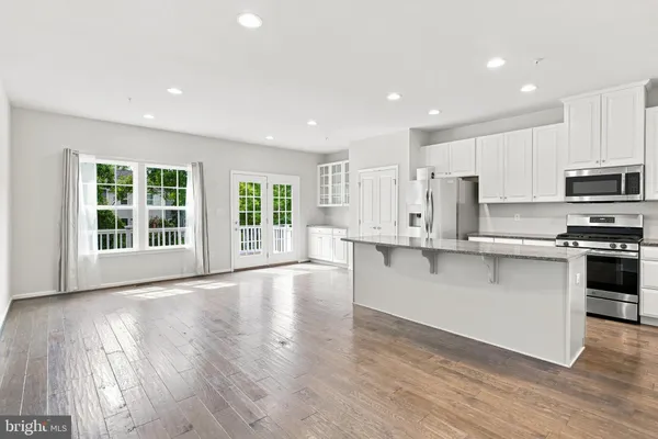 130 CRICKET DR