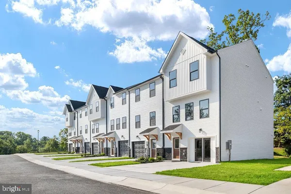 HOMESITE 6 NEPAL CT