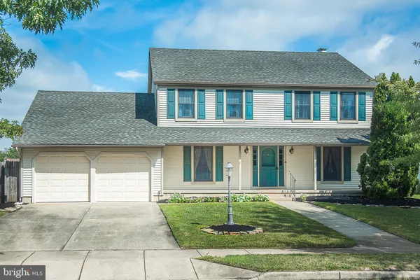 15 SAINT ANDREWS DR