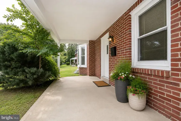 116 ANDREA RD