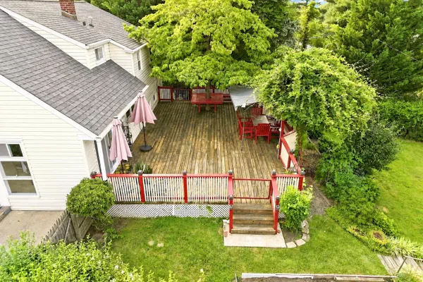 512 FIRETHORN RD