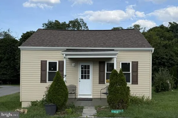 126 FAIRVIEW DR