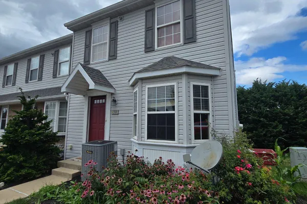313 CHERRY ST 16