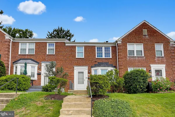 332 SMALL CT