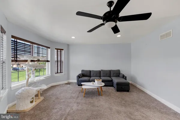 1012 YARN CT