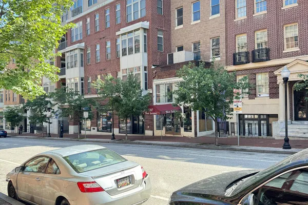1209 N CHARLES ST 204