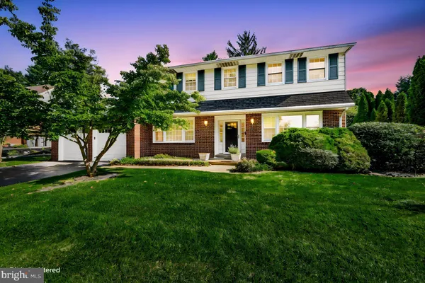 303 SPALDING RD