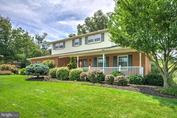1920 ANDOVER DR