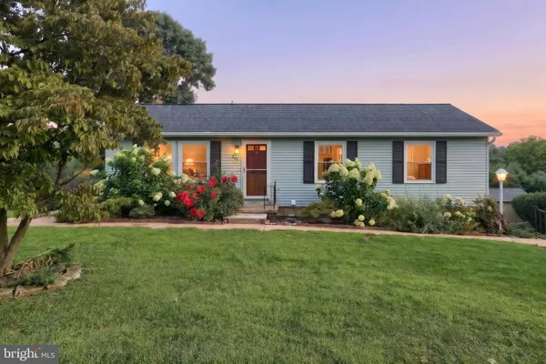264 NOLLYN DR