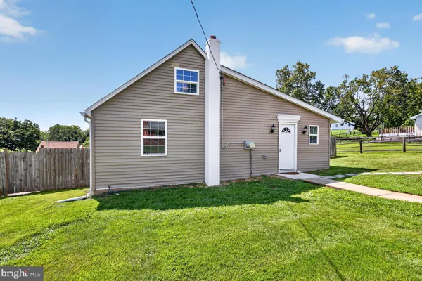 4012 GREENWOOD AVE