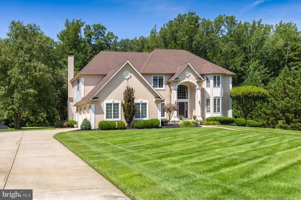 313 BELMONT CT
