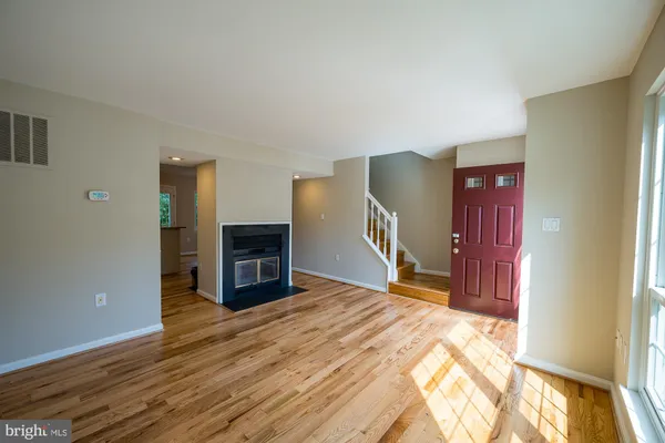 5714 EVERGREEN KNOLL CT