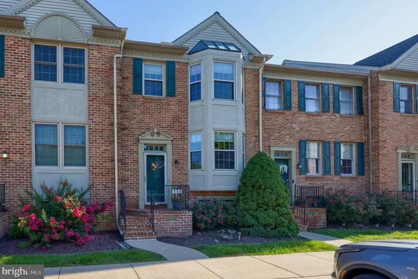 161 COBBLESTONE LN