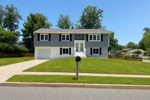 1 BEECHWOOD ST