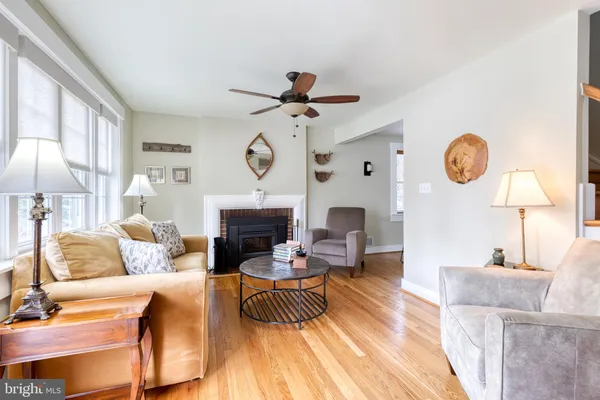 2018 ROCKWELL AVE