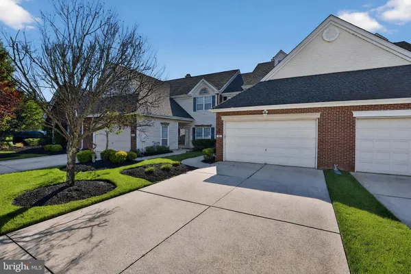 13 GRAND BANKS CIR