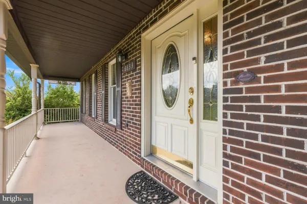 6633 CHRISTY ACRES CIR