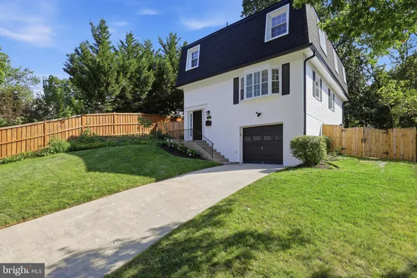 250 ASPEN ST