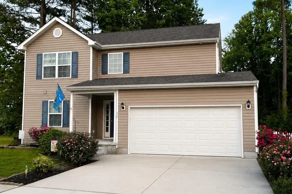 15 BLAZING STAR CT