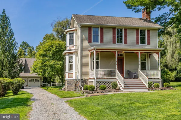 63 UPPER CREEK RD