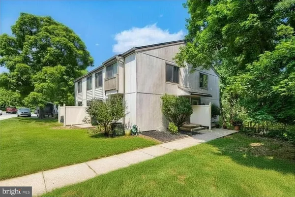 21 EASTFORD CT 21